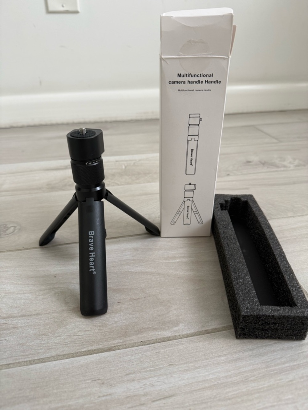 Bravo Heart tripod - Mini Camera Tripod & Handle